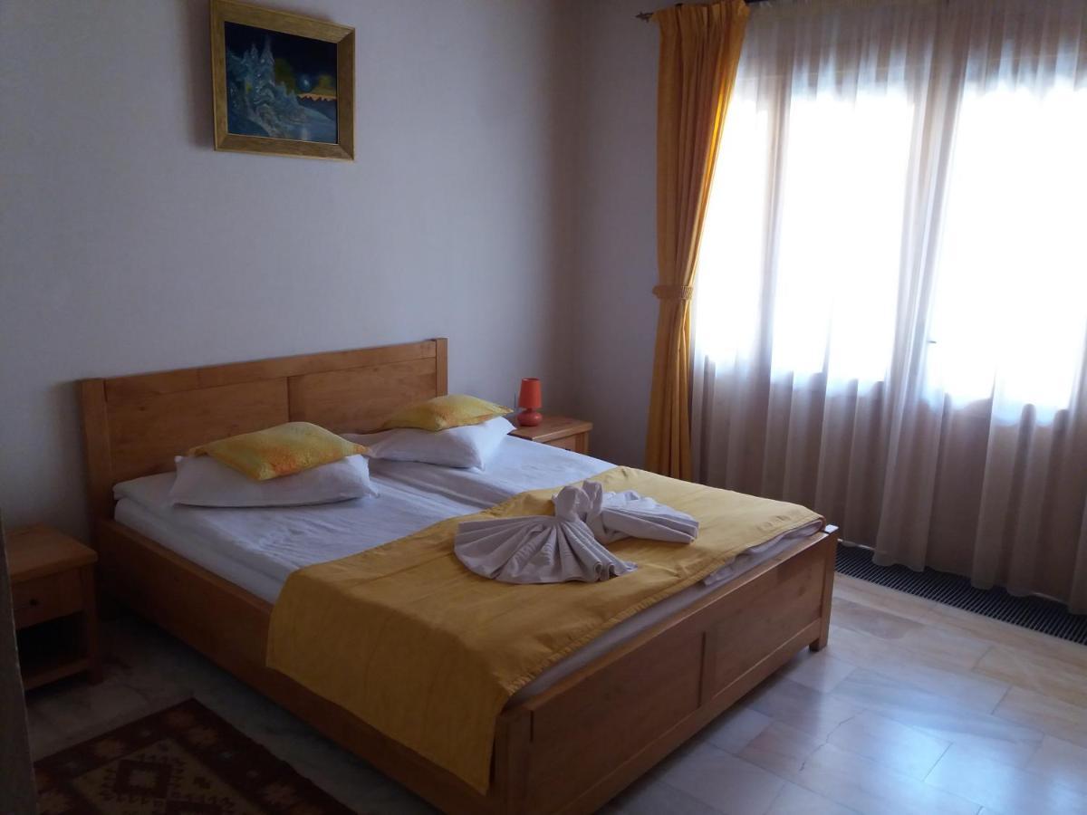 Vila Sara/Adult Only Sovata Esterno foto